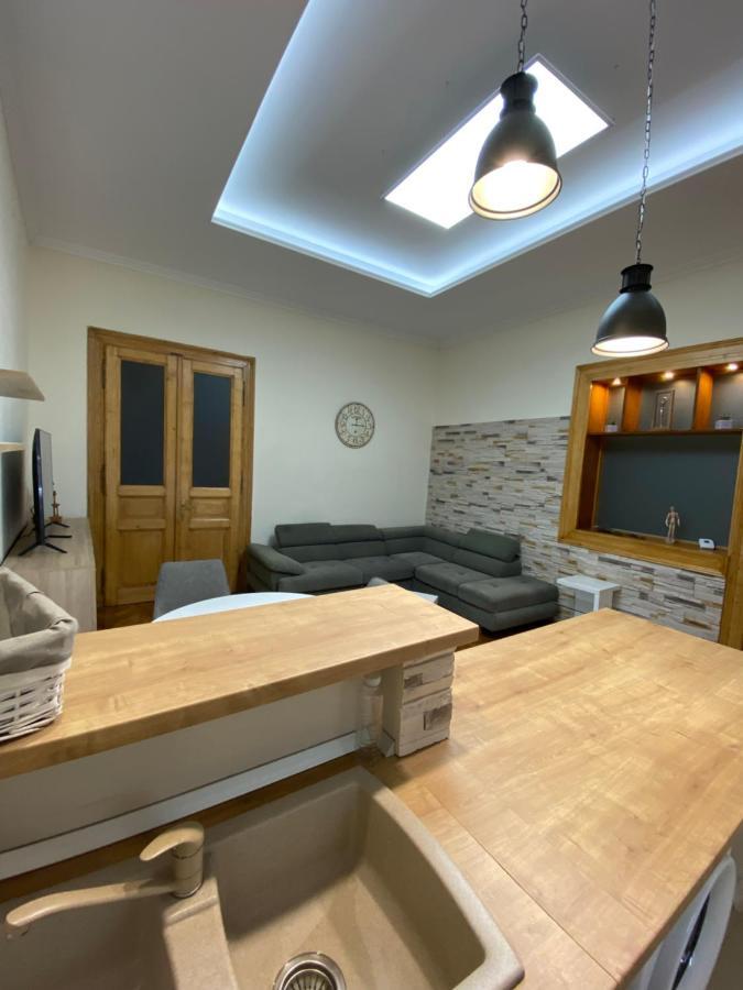 Centre Ville Apartment Cluj-Napoca Luaran gambar